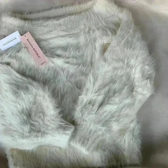 Banana republic - Picture 2 of 5